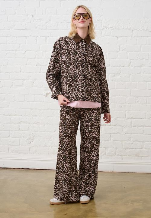 Me&B - Denim Barn Jacket - Pink Animal