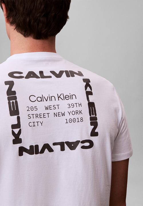 Calvin Klein - Ss 30S Whsl Ckj Ck Box Graphic Tee - Brilliant White