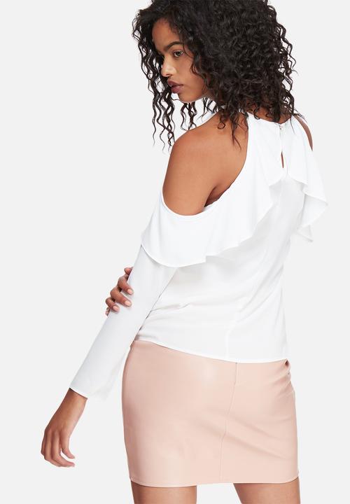dailyfriday - Fitted cold shoulder ruffle blouse