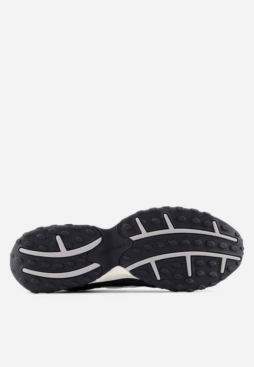 New Balance  - 204L