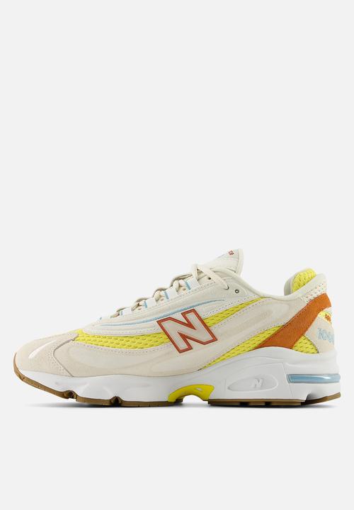 New Balance  - U1000