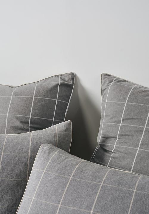 Linen House - Atrium Shadow Duvet Cover Set