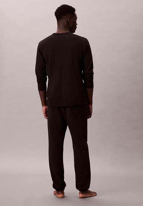 Calvin Klein - L/S Jogger Set - Blk Top, Diamond Lg_Fall Berry Btm