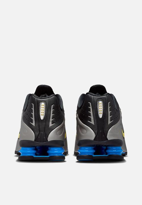 Nike - Nike Shox R4 "BRASIL"