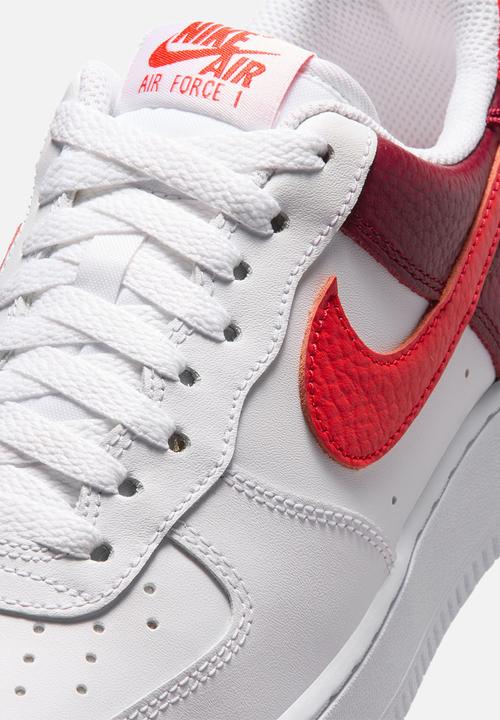 Nike - Nike Air Force 1 '07