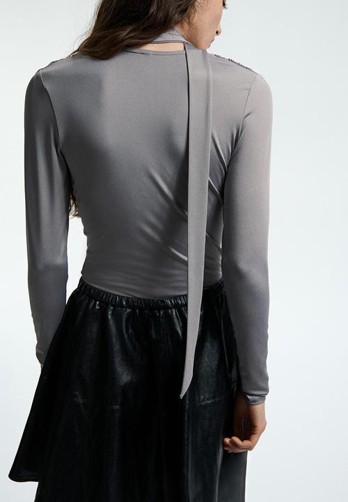 H&M - Scarf-detail top - grey