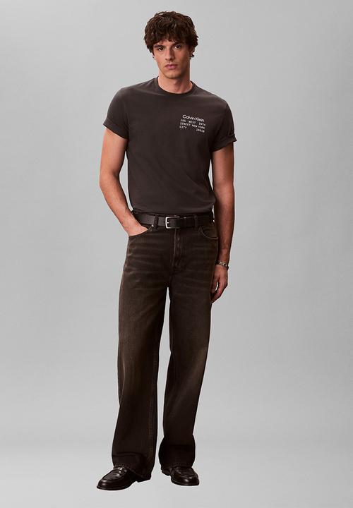 Calvin Klein - Ss 30S Whsl Ckj Ck Box Graphic Tee - Pirate Black