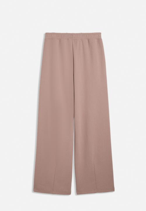 PUMA - Wardrobe Ess Peach Touch Slouchy Sweatpa - Sandstone