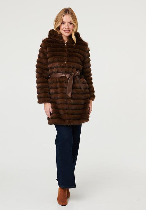 Stella Morgan - L/S Faux Fur Jacket With Pleather Belt Detail - Brown