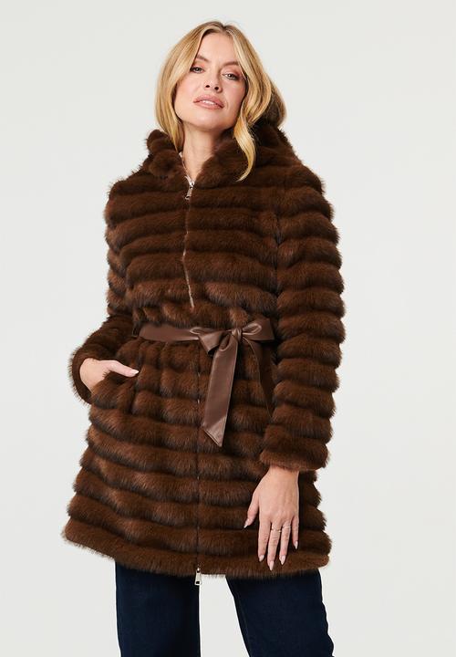 Stella Morgan - L/S Faux Fur Jacket With Pleather Belt Detail - Brown
