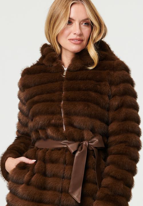 Stella Morgan - L/S Faux Fur Jacket With Pleather Belt Detail - Brown
