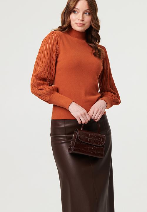 Izabel London - Long sleeve Puff Shoulder Sleeve Detail Knitted Sweater - Rust