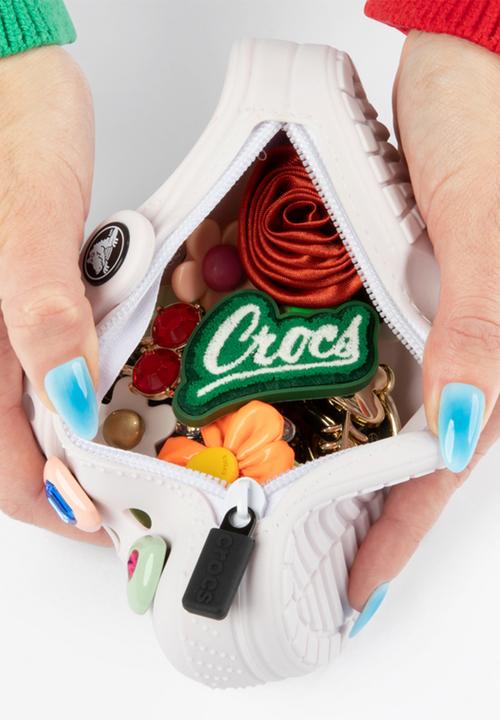 Crocs - Classic clog pouch bag charm - white
