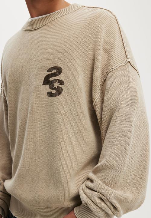 Cotton On - Washed Graphic Crew Knit - Washed Stone