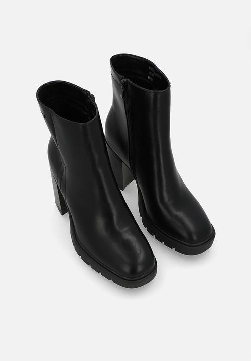 Madison® - Omen ankle boot - black