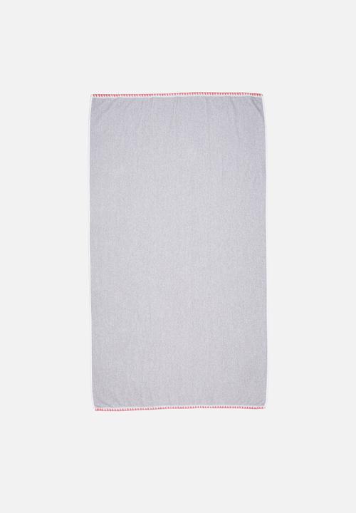 Sixth Floor - Blanket stitch bath sheet