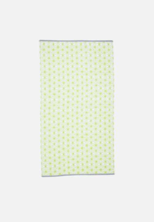 Sixth Floor - Geo star bath sheet