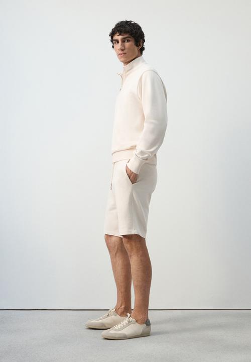 MANGO - Shorts Funchal - Light Beige