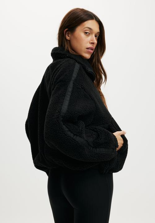 Cotton On - Trail Sherpa Jacket - Black