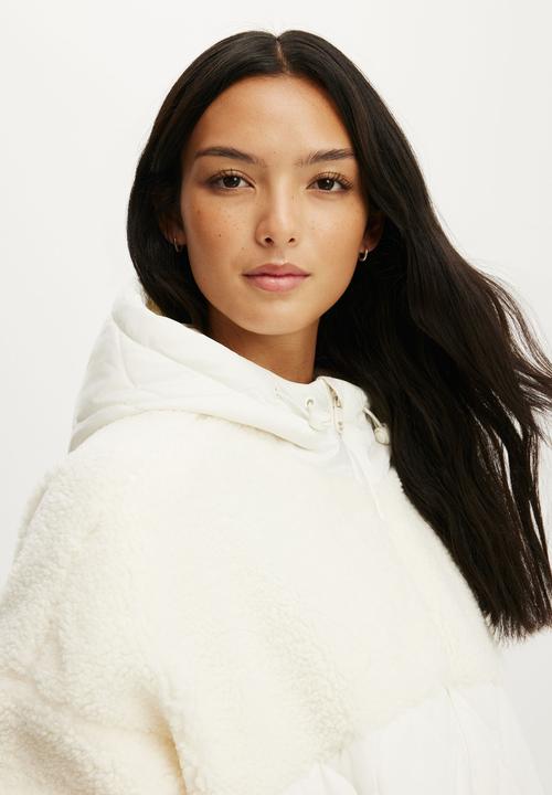 Cotton On - Sherpa Quilted Hooded Jacket - Coconut Milk