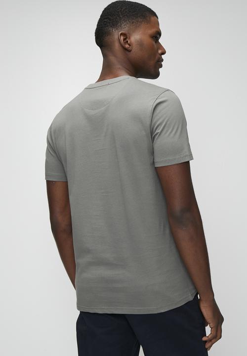 POLO - Jensen Rubber Badge Ss Tee - Charcoal Melange