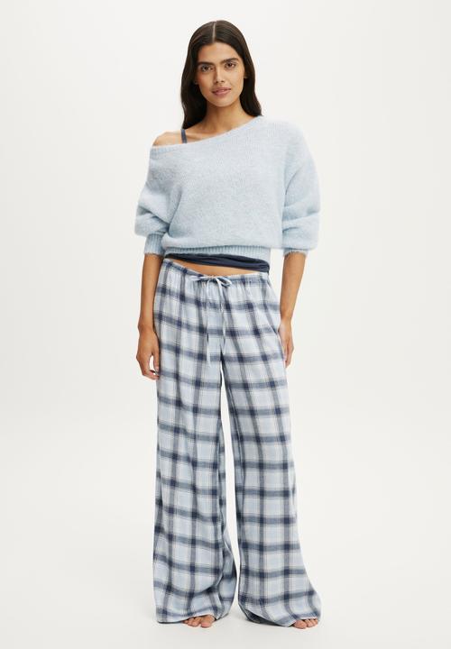Cotton On - Fluffy off the shoulder knit - violet blue