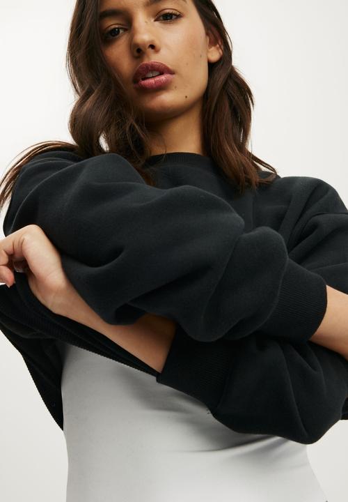 Cotton On - Plush Cropped Crew - Black