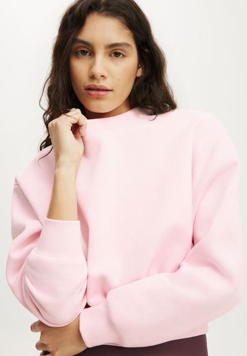 Cotton On - Plush Cropped Crew - Cherry Dream