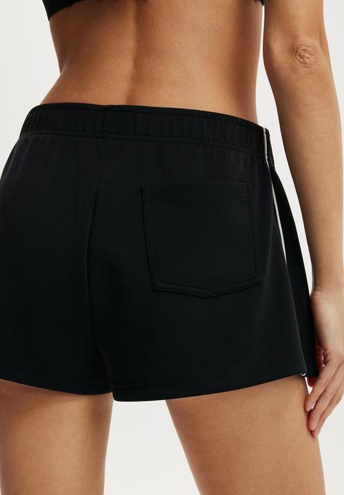 Cotton On - Ultimate Soft Track Short - Black