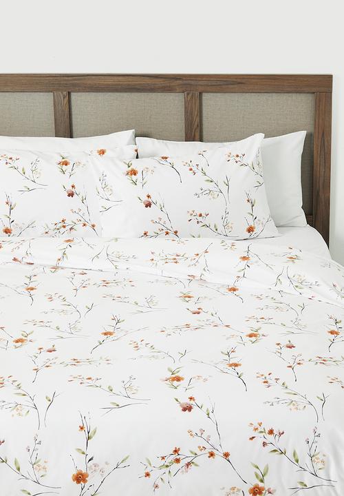 Saidy Floral Super Soft Duvet Cover - white