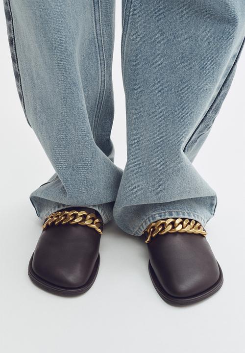 Stella McCartney H&M: Chain-detail loafers - dark brown - 1324958001