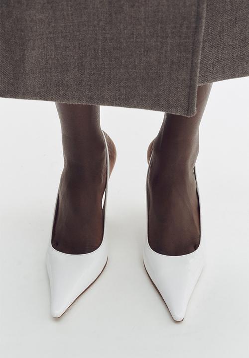 H&M - Stella McCartney H&M: Pointed slingbacks - white