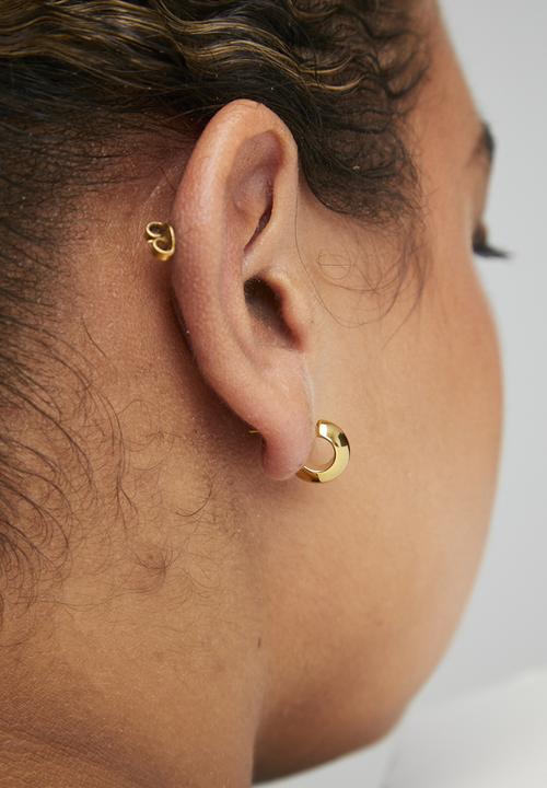Zoe on Trend - Chunky modern hoop earrings - gold