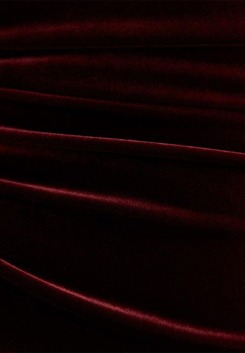 Forever New - Winslet off shoulder velvet dress in berry