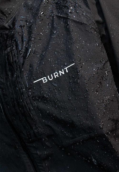 Burnt  - Essential women's waterproof jacket - black