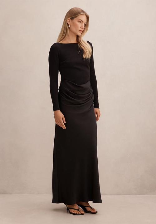 Forever New - Briella Boat Neck Drape Maxi Dress in Black