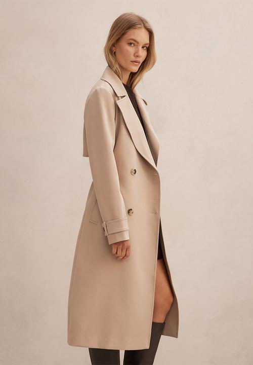 Forever New - Lilah Trench Coat in Neutral