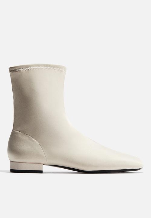 H&M - Ankle-high sock boots - cream