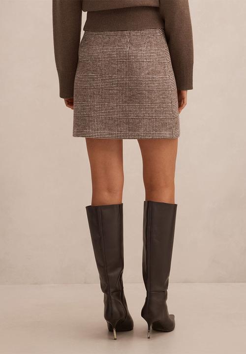 Forever New - Molly check mini skirt in mid brown check set