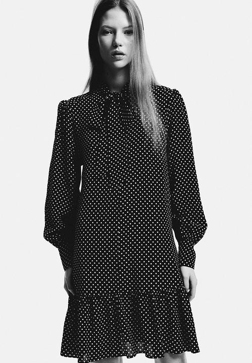 H&M - Bow-collar tunic dress - black/spotted