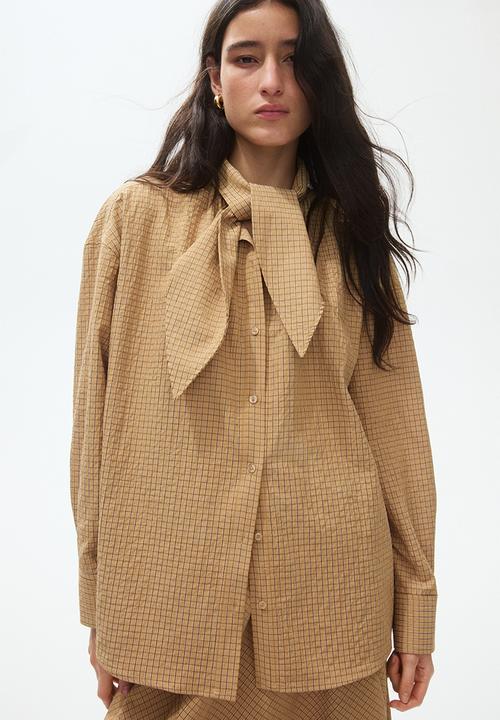 H&M - Bow-collar shirt - beige