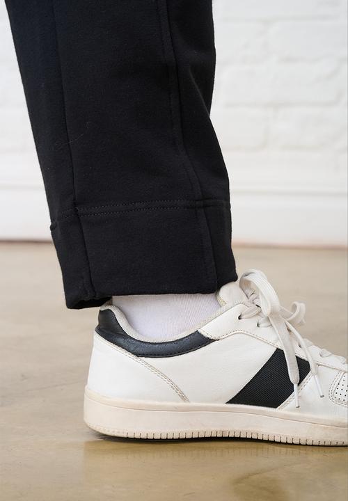 Me&B - Barrel Leg Sweat Pants - Black