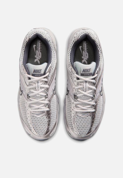 Nike - NIKE AIR MAX MOTO 2K