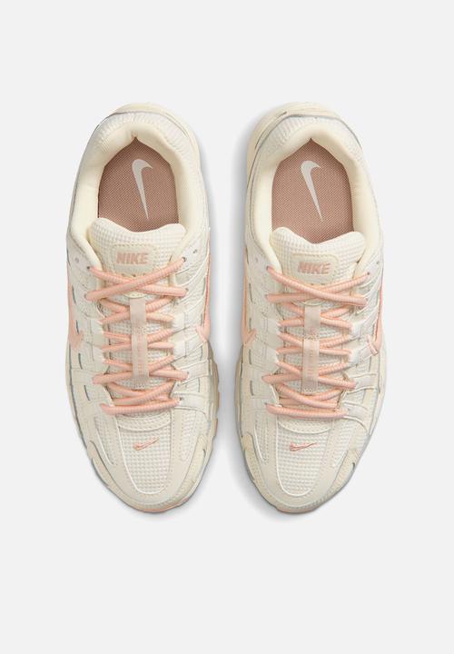Nike - Nike P-6000