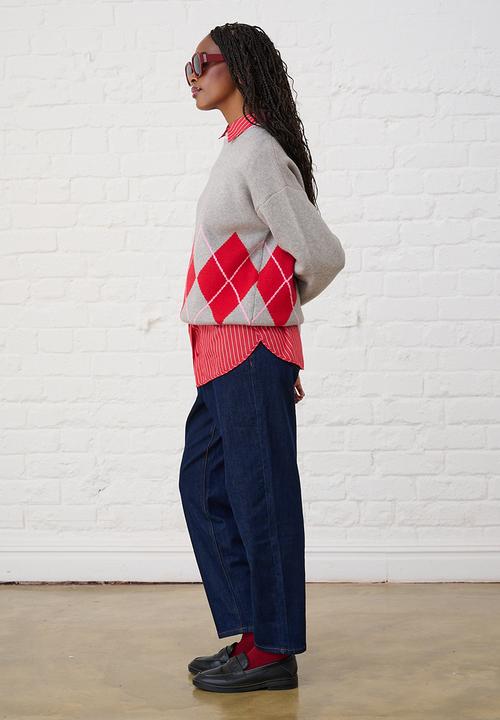 Me&B - Ultimate Jumper - Red Argyle