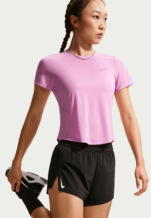 Nike - W Nk Swft Nvlt Brthe Ss Top - Lt Magenta/Photon Dust/Reflective Silv
