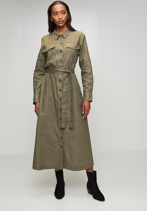 olive green safari dress How to Style a Khaki Safari Dress in the City