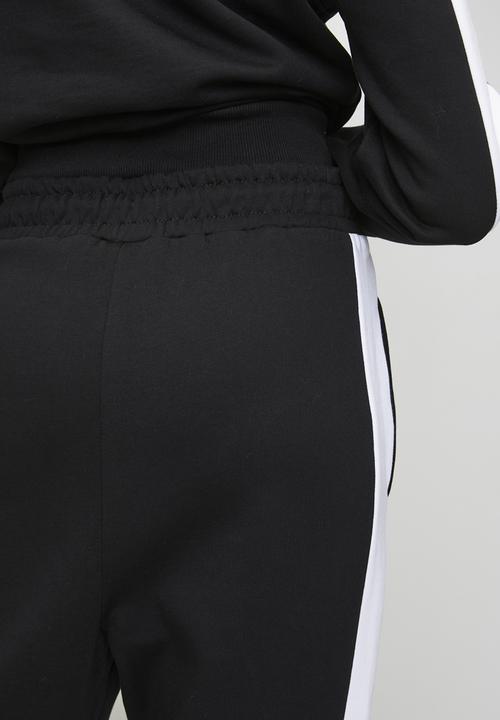 FILA - Perry Sweatpants - Black/White