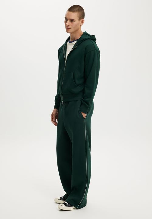 Cotton On - Zip Up Hoodie- Pineneedle Green