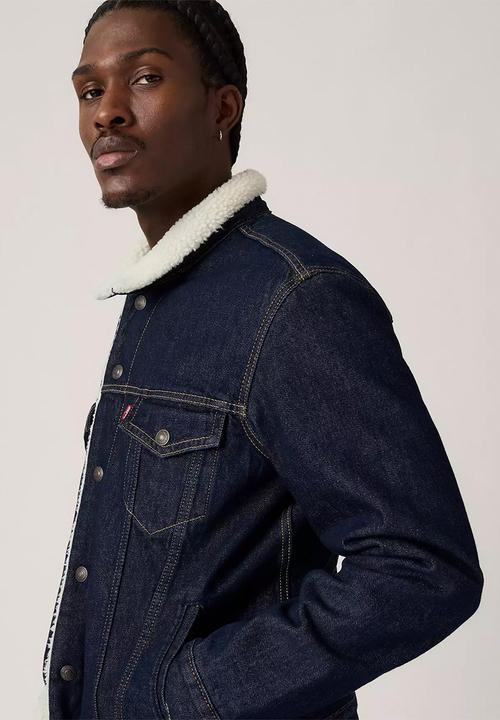 Levi’s® - Type 3 Sherpa Trucker Za - Give It A Rinse